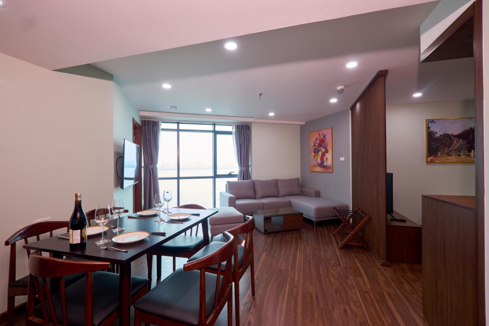 Netland Westlake Legacy Suites Hanoi Bagian luar foto