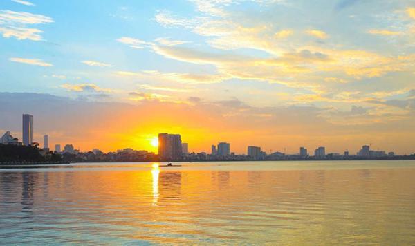 Netland Westlake Legacy Suites Hanoi Bagian luar foto